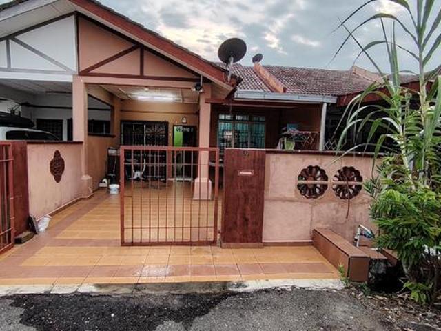 Terraced House for sale in Tanjong Sepat, Selangor