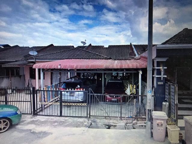 Terraced House for sale in Tanjong Sepat, Selangor