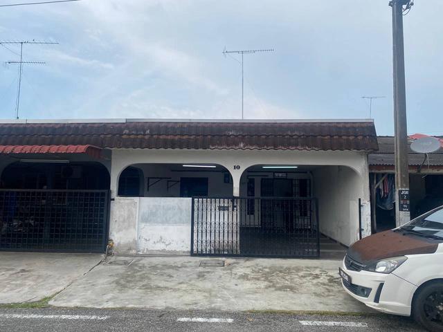 Terraced House for sale in Batu Pahat, Johor