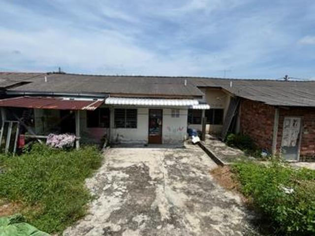 Terraced House for sale in Labis, Johor