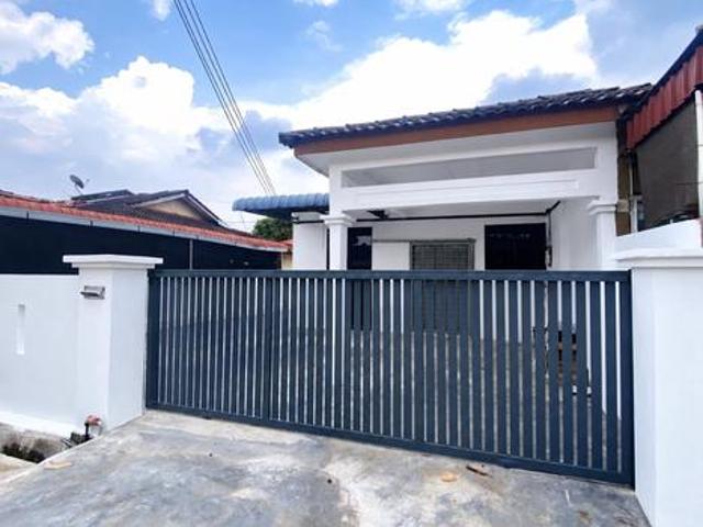 Terraced House for sale in Wellesley, Penang