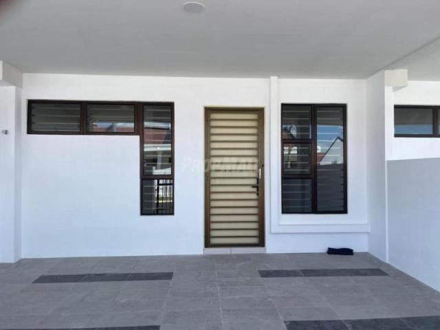 House for rent in Sendayan Village, Negeri Sembilan