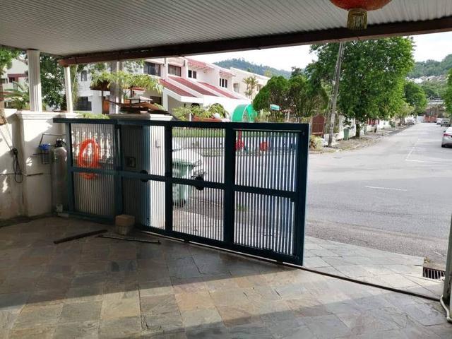 Terraced House for rent in Georgetown, Penang