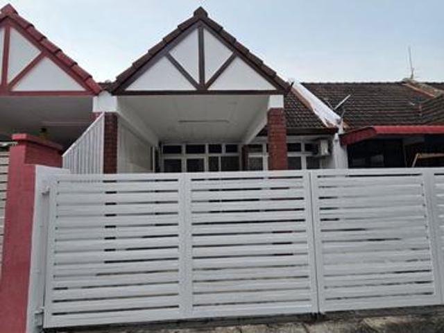Terraced House for rent in Georgetown, Penang