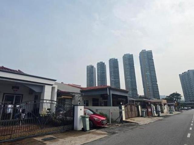 Terraced House for rent in Georgetown, Penang