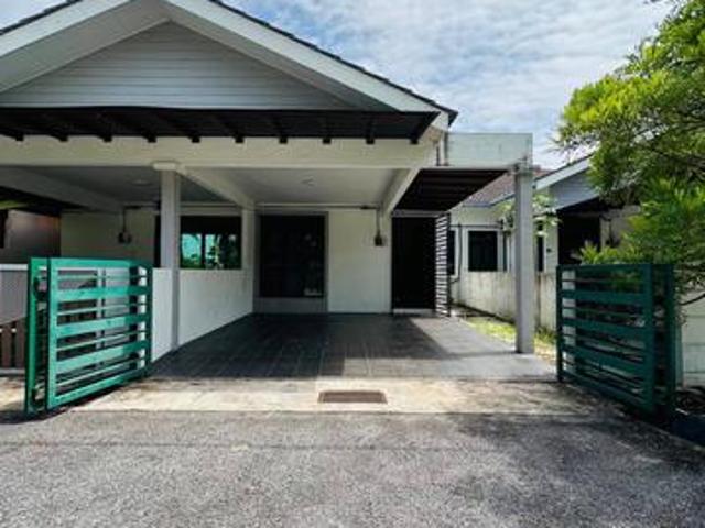 Terraced House for sale in Wellesley, Penang