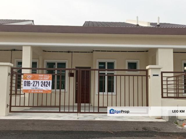 House for sale in Durian Tunggal, Malaka