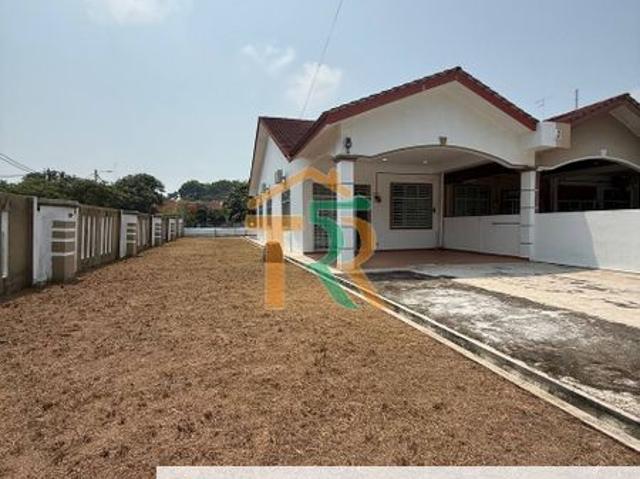 House for rent in Muar, Johor