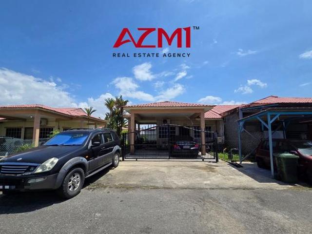 Terraced House for sale in Long Miri, Sarawak