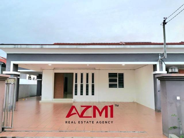 Terraced House for sale in Long Miri, Sarawak