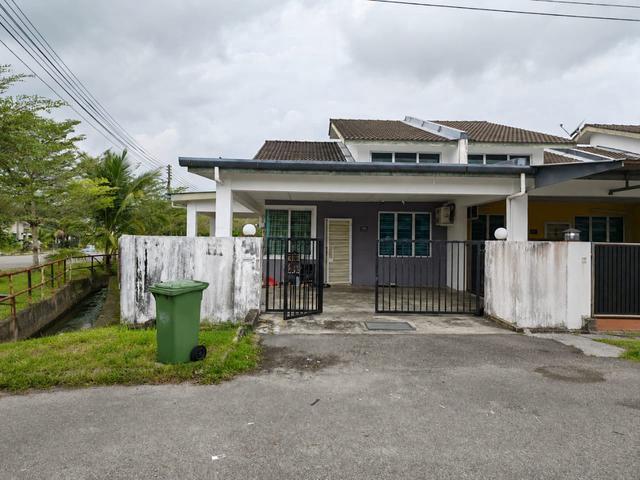 Terraced House for sale in Samarahan, Kota Samarahan