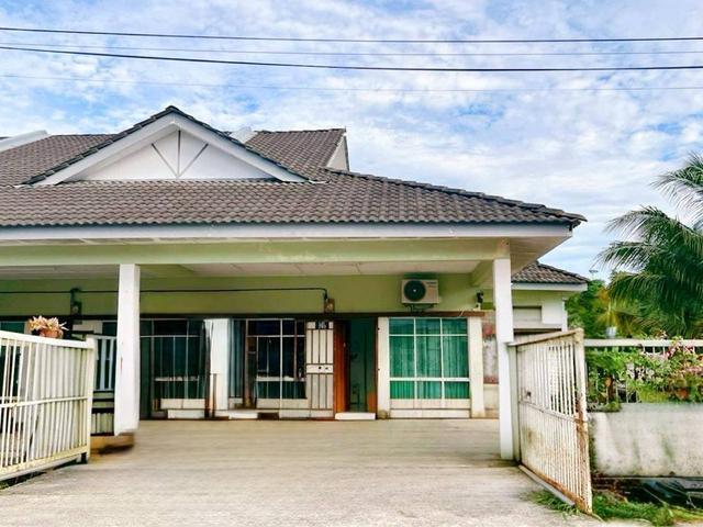 Terraced House for sale in Long Miri, Sarawak
