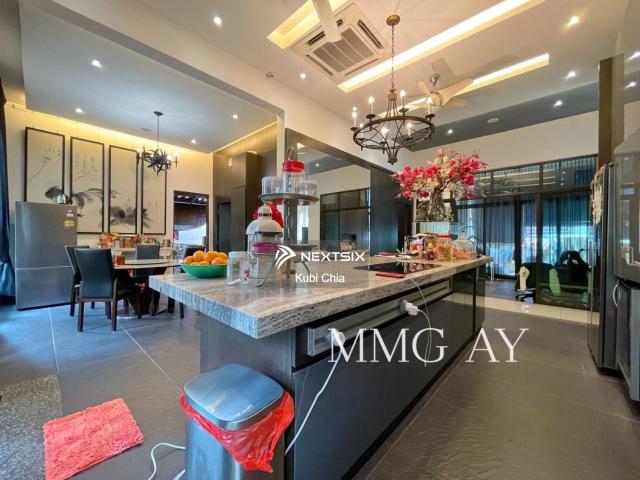 Residential House for sale in Kuching