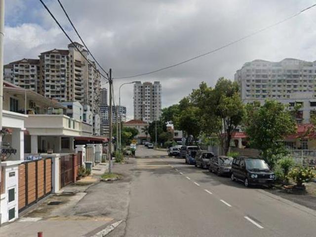 Terraced House for sale in Timur Laut, George Town