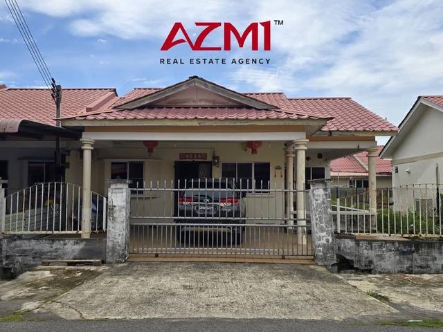 Terraced House for sale in Long Miri, Sarawak