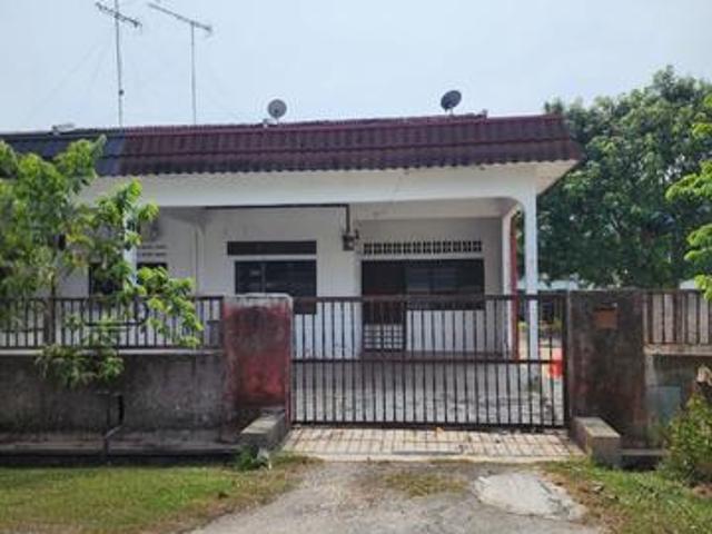 Terraced House for sale in Batu Pahat, Johor