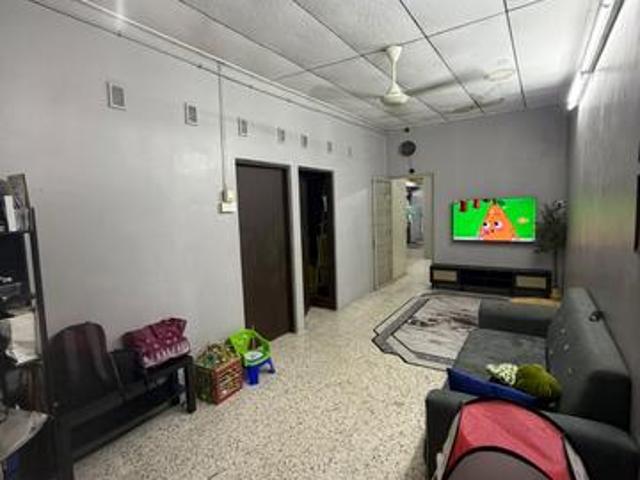 Terraced House for rent in Greenlane Heights, George Town