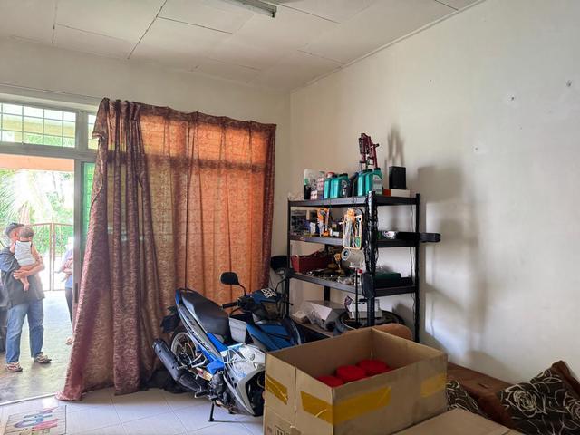 Terraced House for sale in Rembia, Malaka
