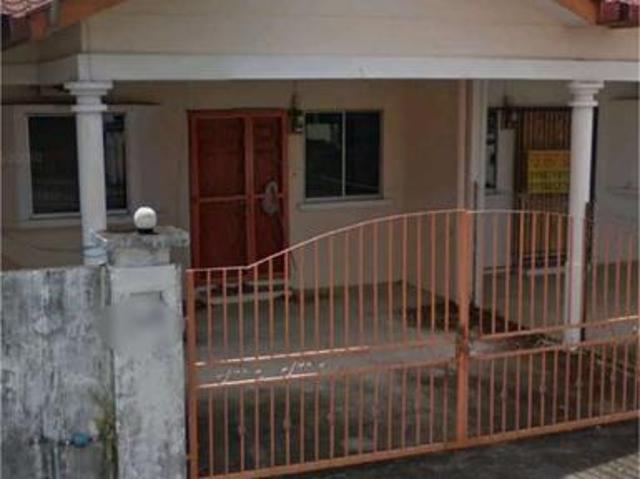 Terraced House for sale in Long Miri, Sarawak