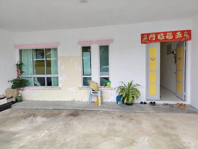 Terraced House for sale in Kuching