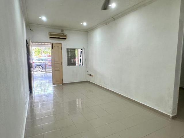 Terraced House for sale in Barat Daya, George Town