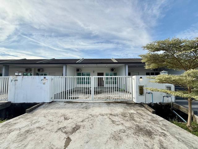 Terraced House for rent in Long Miri, Sarawak