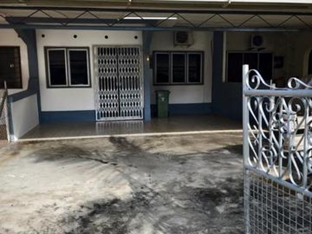 Terraced House for rent in Kuching, Bahagian Kuching