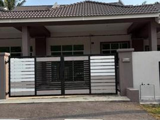Terraced House for sale in Batu Pahat, Johor