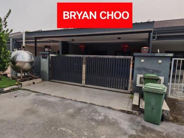 Terraced House for sale in Kuching, Bahagian Kuching