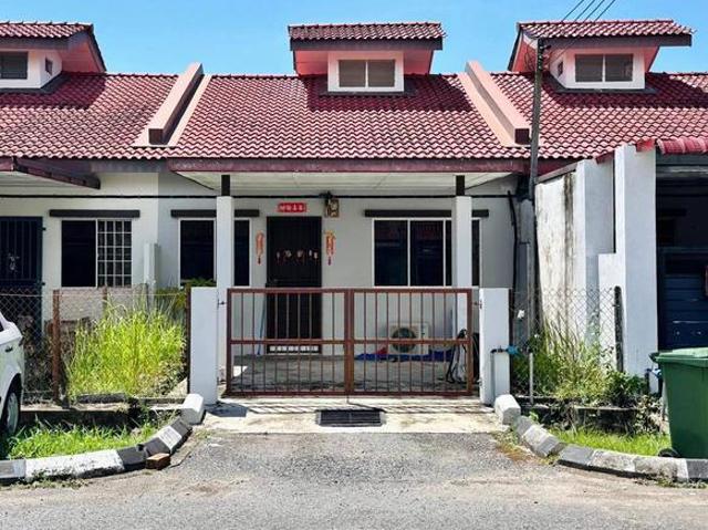 Terraced House for sale in Miri, Bahagian Miri