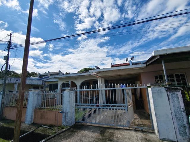 Terraced House for sale in Victoria, Labuan