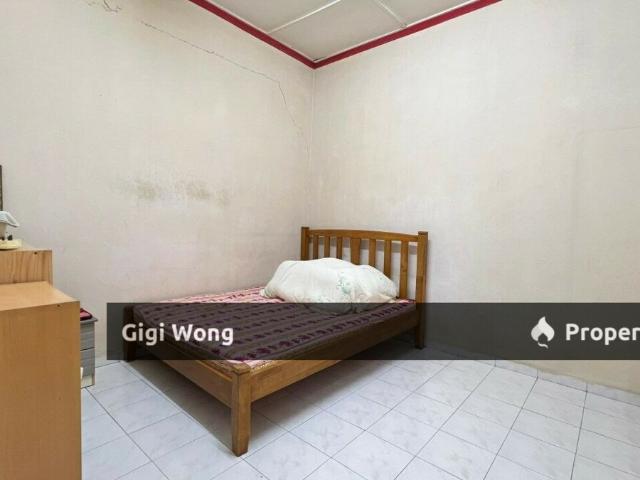 Terraced House for rent in Malaka