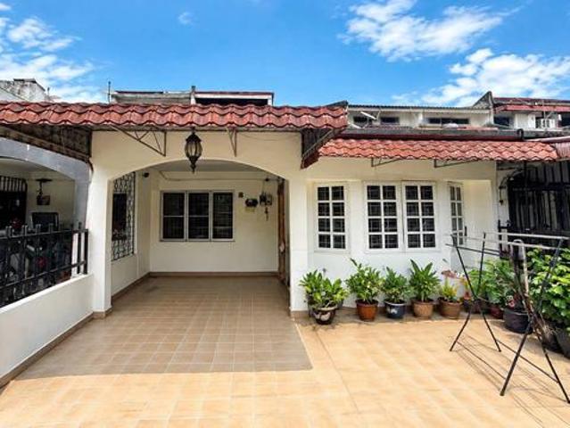 Terraced House for sale in Country Heights Damansara, Kuala Lumpur