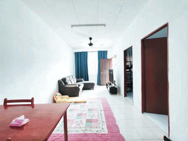 Terraced House for sale in Kuala Selangor, Selangor