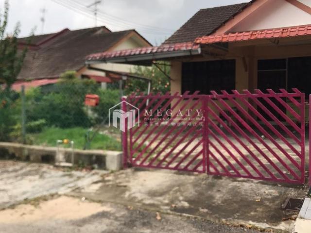 House for rent in Taman Ungku, Johor Bahru