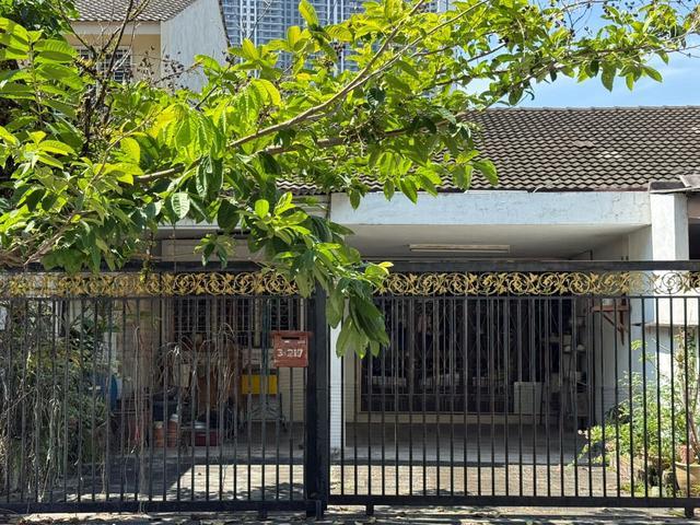 Terraced House for sale in Country Heights Damansara, Kuala Lumpur