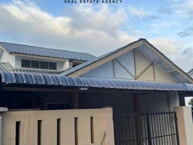 Terraced House for sale in Miri, Bahagian Miri
