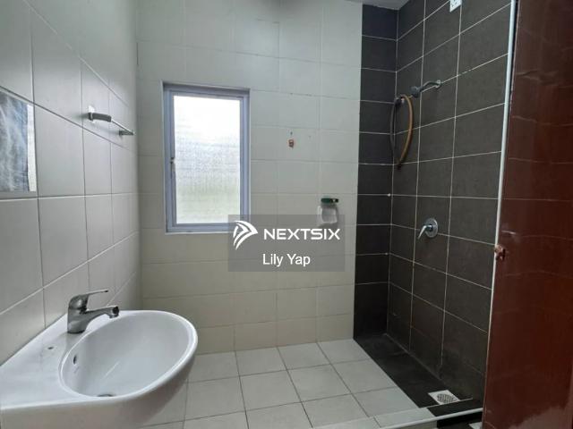 Residential House for sale in Long Miri, Sarawak