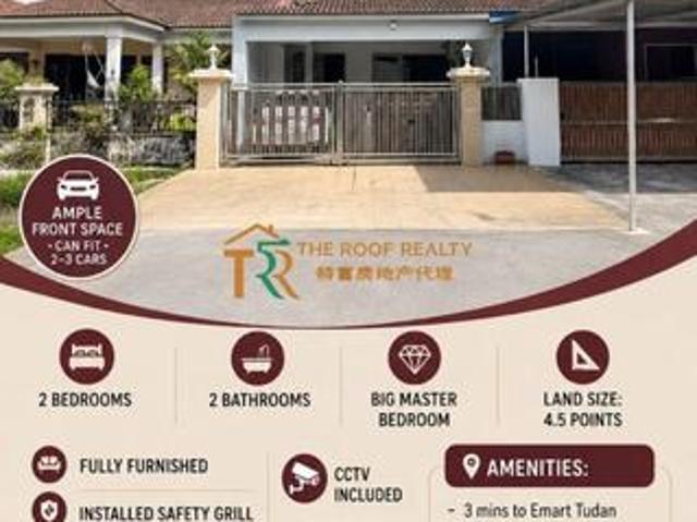 Terraced House for sale in Long Miri