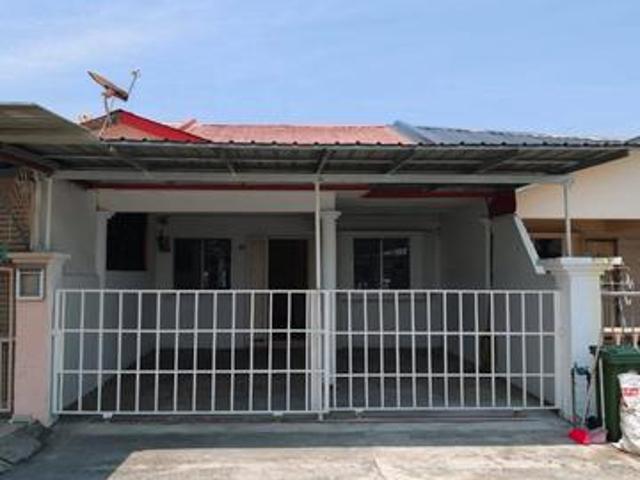 Terraced House for sale in Long Miri, Sarawak