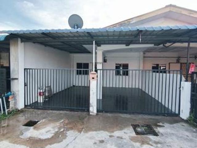 Terraced House for sale in Miri, Bahagian Miri