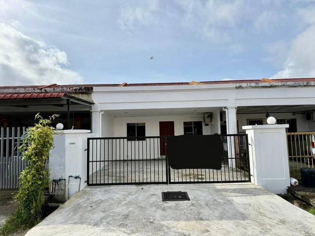 Terraced House for sale in Long Miri, Sarawak