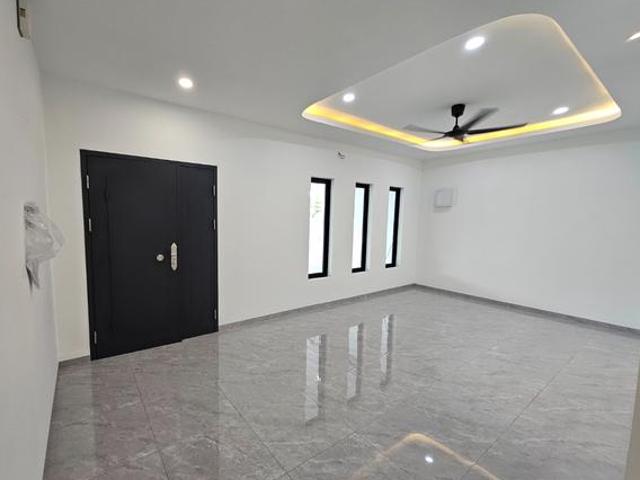 Terraced House for sale in Wellesley, Penang