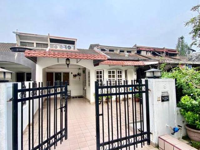 Terraced House for sale in Country Heights Damansara, Kuala Lumpur