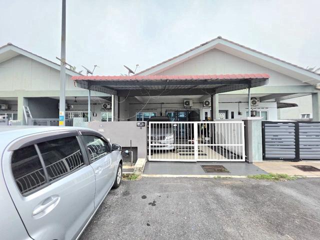 Terraced House for sale in Zon Perindustrian Bebas Telok Panglima Garang, Teluk Panglima Garang