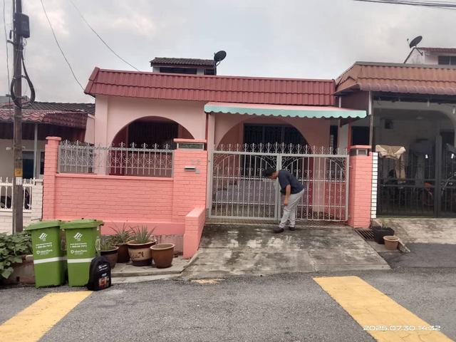 Terraced House for sale in Country Heights Damansara, Kuala Lumpur