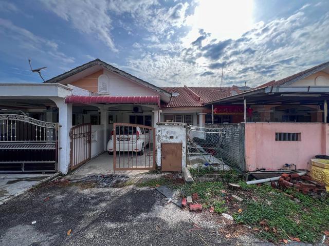 Terraced House for sale in Kuala Selangor