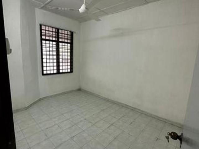 Terraced House for sale in Wellesley, Penang