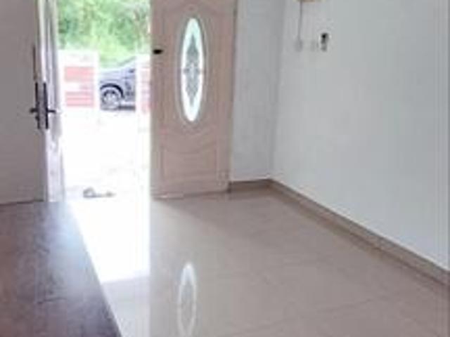 Terraced House for sale in Tanjong Sepat, Selangor