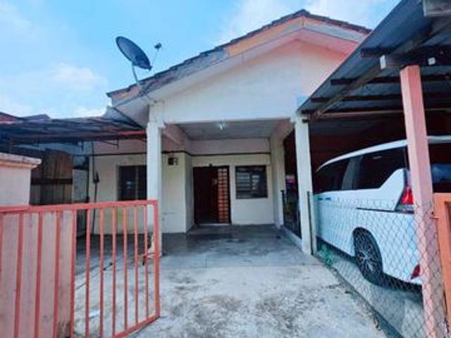 Terraced House for sale in Banting, Selangor